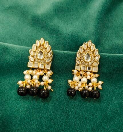 Richa Kundan Earrings